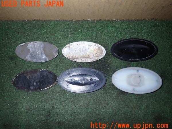 3UPJ=9236090008]ランドローバー レンジローバー 4.6HSE(LP60D P38A)後期 純正 エンブレム 中古_4