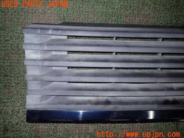 3UPJ=9236090047]ランドローバー レンジローバー 4.6HSE(LP60D P38A)後期 純正 AWR 1617 フロントグリル① 中古_2