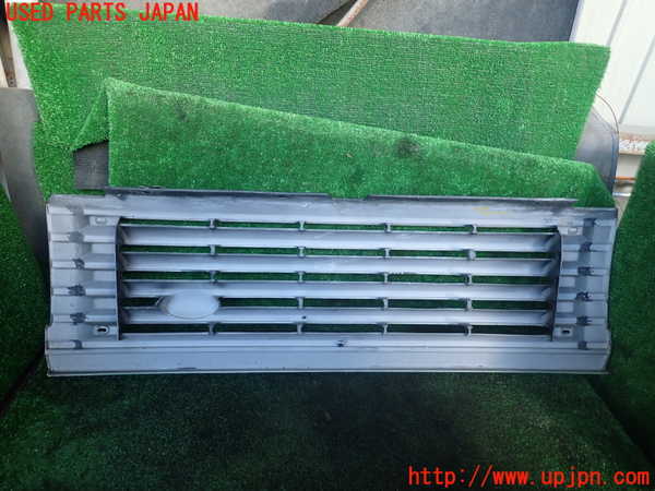 1UPJ-9236091050]ランドローバー・レンジローバー(LP60D)ラジエターグリル ジャンク_4