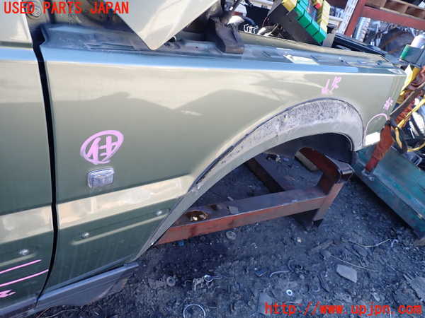 1UPJ-9236091080]ランドローバー・レンジローバー(LP60D)右前フェンダー 中古_3