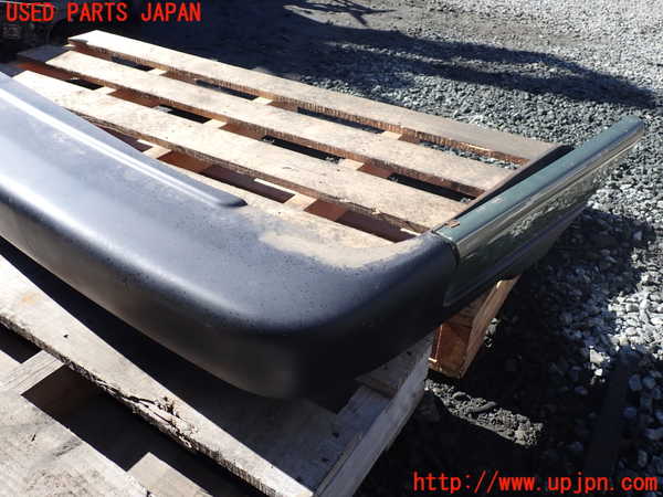 1UPJ-9236091610]ランドローバー・レンジローバー(LP60D)リアバンパー 中古_4