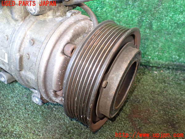 1UPJ-9236096025]ランドローバー・レンジローバー(LP60D)エアコンコンプレッサー 中古_3