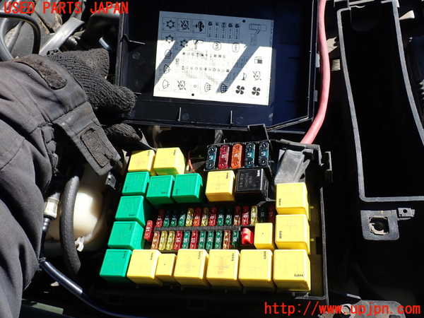 1UPJ-9236096741]ランドローバー・レンジローバー(LP60D)ヒューズボックス1 中古_2