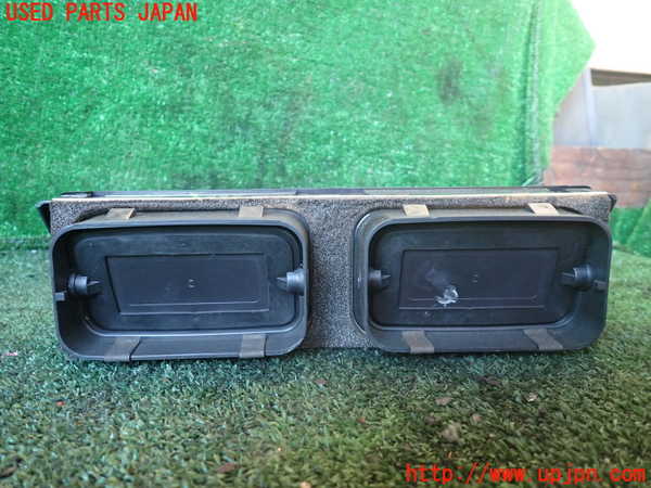 1UPJ-9236097526]ランドローバー・レンジローバー(LP60D)エアコン吹き出し口1(真中) 中古_2