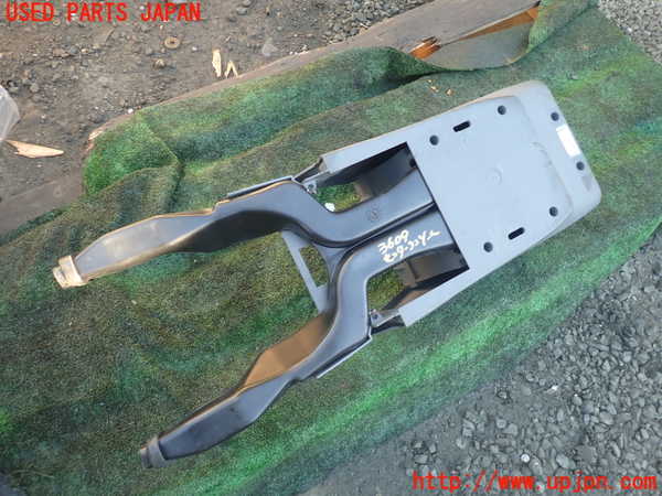 1UPJ-9236097540]ランドローバー・レンジローバー(LP60D)センターコンソール 中古_4