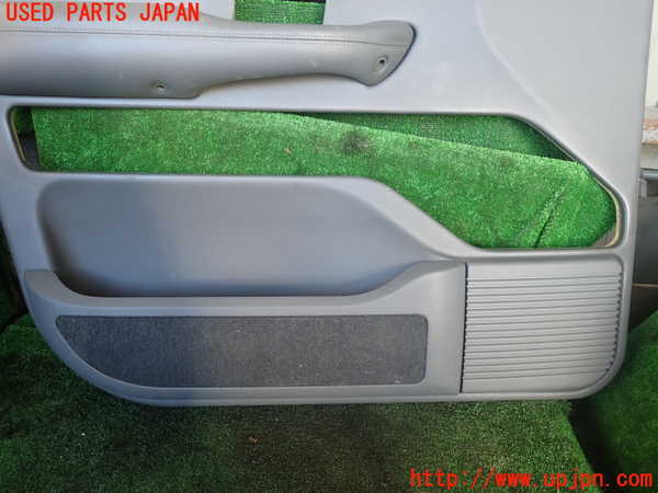 1UPJ-9236091264]ランドローバー・レンジローバー(LP60D)左前ドア内張り 中古_3
