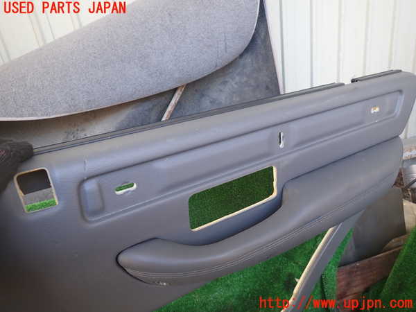 1UPJ-9236091294]ランドローバー・レンジローバー(LP60D)右後ドア内張り 中古_2