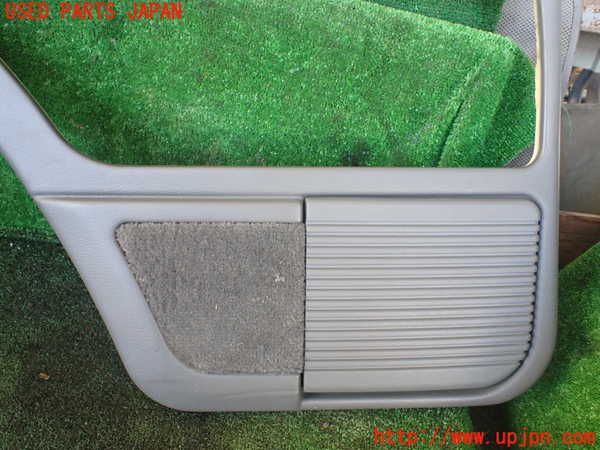 1UPJ-9236091324]ランドローバー・レンジローバー(LP60D)左後ドア内張り 中古_4