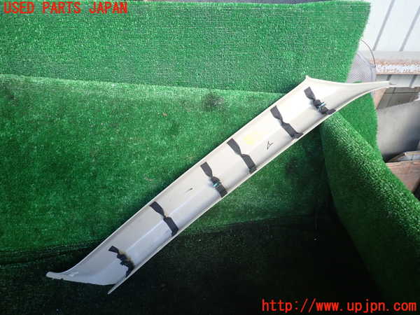 1UPJ-9236097660]ランドローバー・レンジローバー(LP60D)左フロントピラートリム 中古_2