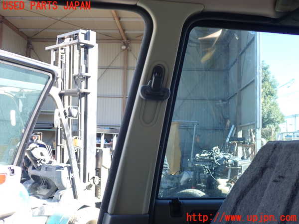 1UPJ-9236097665]ランドローバー・レンジローバー(LP60D)右センターピラートリム 中古_2