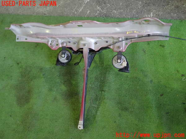 1UPJ-9236101040]レクサス・IS300h(AVE30)アッパーコアサポート 中古_4