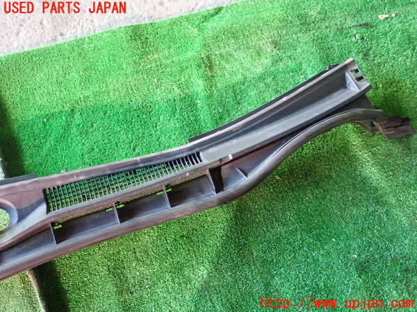 1UPJ-9236101190]レクサス・IS300h(AVE30)カウルトップ 中古_2