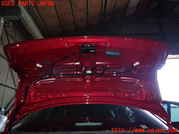 1UPJ-9236101500]レクサス・IS300h(AVE30)トランク 中古_3