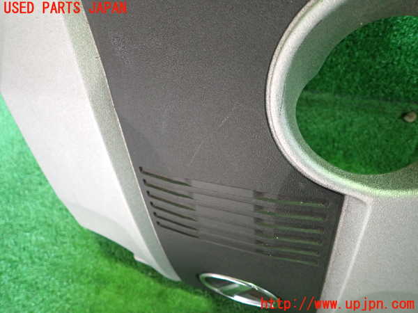 1UPJ-9236102160]レクサス・IS300h(AVE30)エンジンアッパーカバー 中古_2
