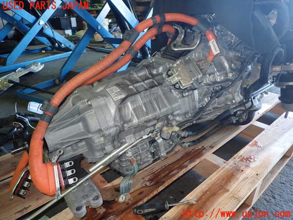 1UPJ-9236103010]レクサス・IS300h(AVE30)ミッション AT 2AR-FSE 中古_2