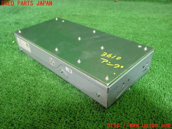 1UPJ-9236106525]レクサス・IS300h(AVE30)アンプ 中古_3