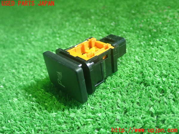 1UPJ-9236106309]レクサス・IS300h(AVE30)スイッチ4(パーキングソナー) 中古_2