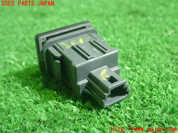 1UPJ-9236106311]レクサス・IS300h(AVE30)スイッチ6(オートハイビーム) 中古_3