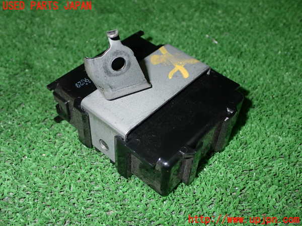 1UPJ-9236106148]レクサス・IS300h(AVE30)コンピューター3 中古 86572-53010_3