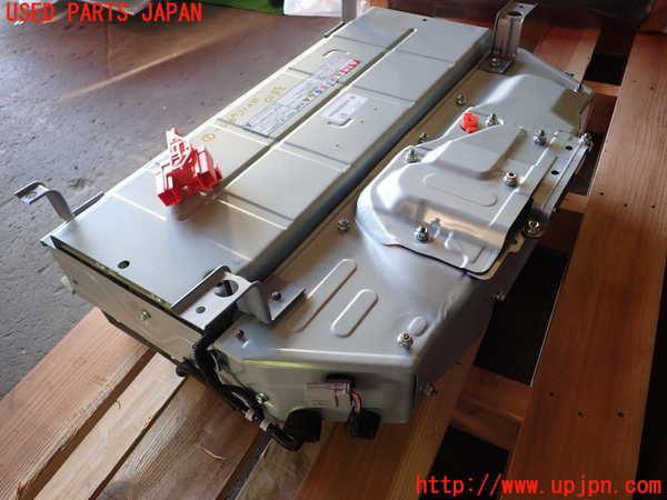 1UPJ-9236106911]レクサス・IS300h(AVE30)ハイブリッドバッテリー1 中古_3