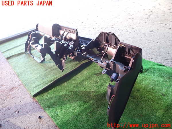 1UPJ-9236107505]レクサス・IS300h(AVE30)ダッシュボード 中古_2