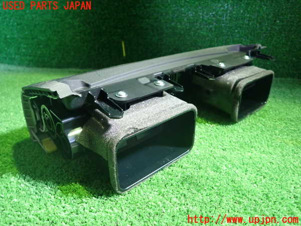 1UPJ-9236107528]レクサス・IS300h(AVE30)エアコン吹き出し口3(真中) 中古_3