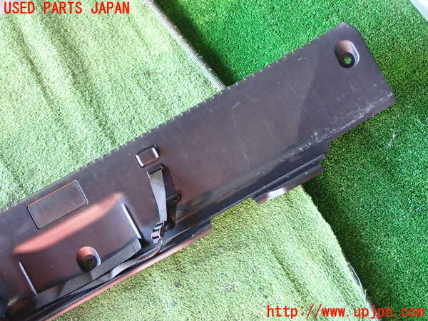1UPJ-9236107773]レクサス・IS300h(AVE30)ラゲッジトレイ3 中古_2