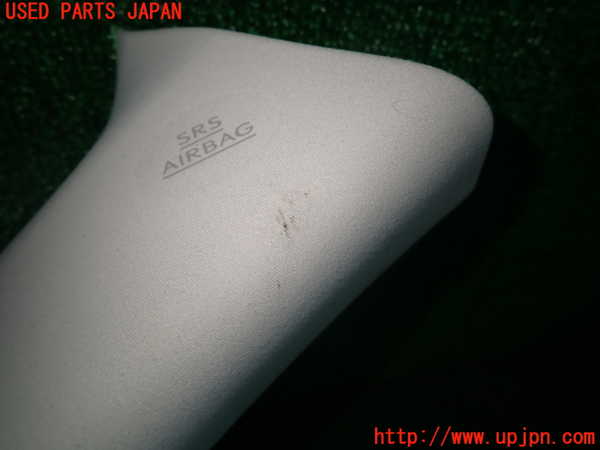 1UPJ-9236107655]レクサス・IS300h(AVE30)右フロントピラートリム 中古_2