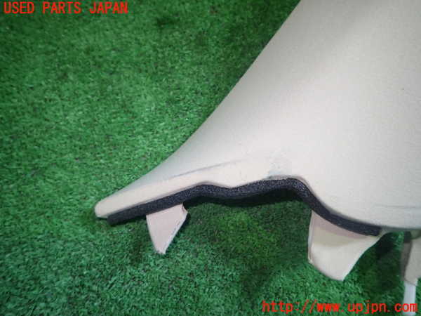 1UPJ-9236107655]レクサス・IS300h(AVE30)右フロントピラートリム 中古_4