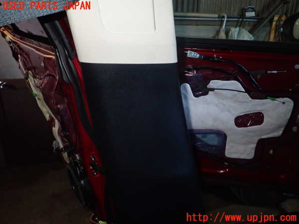 1UPJ-9236107670]レクサス・IS300h(AVE30)左センターピラートリム 中古_3