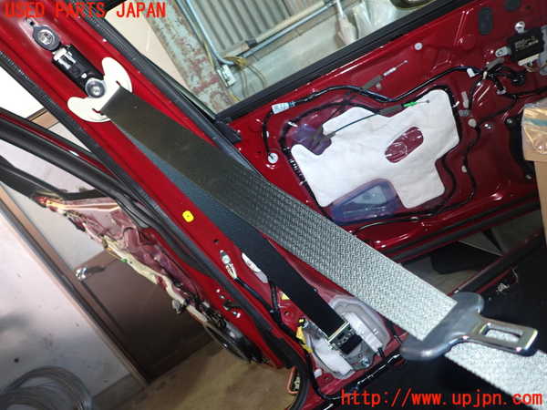 1UPJ-9236107075]レクサス・IS300h(AVE30)助手席シートベルト 中古_2