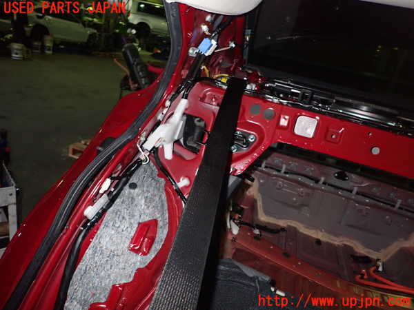 1UPJ-9236107155]レクサス・IS300h(AVE30)右2列目シートベルト 中古_2