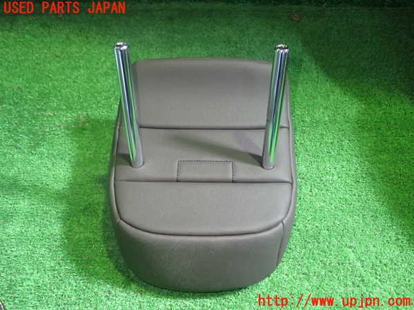 1UPJ-9236107150]レクサス・IS300h(AVE30)右2列目ヘッドレスト 中古_4