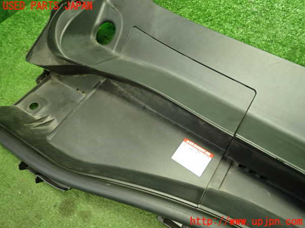 1UPJ-9236111190]C-HRハイブリッド(ZYX10)カウルトップ 中古_4