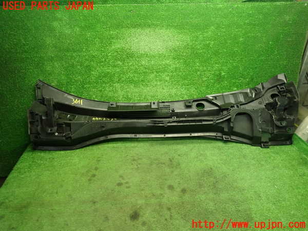 1UPJ-9236111190]C-HRハイブリッド(ZYX10)カウルトップ 中古_5