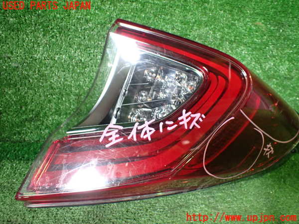 1UPJ-9236111530]C-HRハイブリッド(ZYX10)右テールランプ ジャンク_3