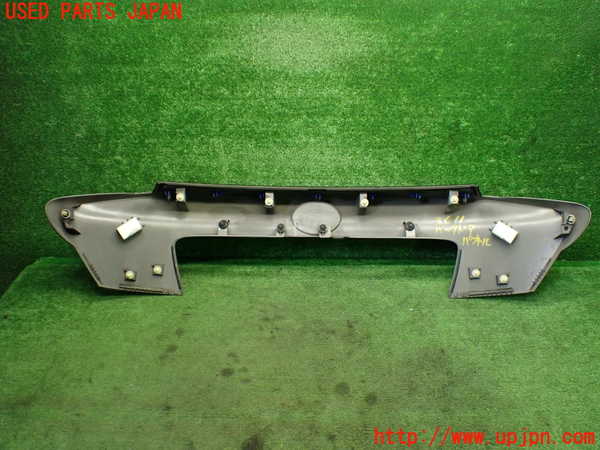 1UPJ-9236111573]C-HRハイブリッド(ZYX10)バックドアパネル1 ジャンク_5