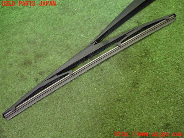 1UPJ-9236111661]C-HRハイブリッド(ZYX10)リアワイパーアーム1 中古_4