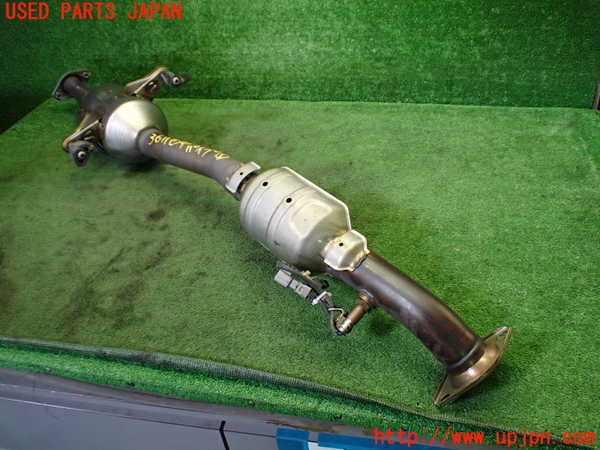 1UPJ-9236112651]C-HRハイブリッド(ZYX10)センターパイプ1 中古_2