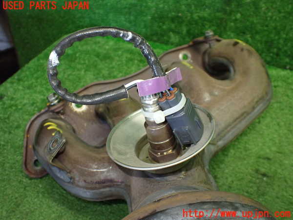 1UPJ-9236112661]C-HRハイブリッド(ZYX10)触媒1 中古_3