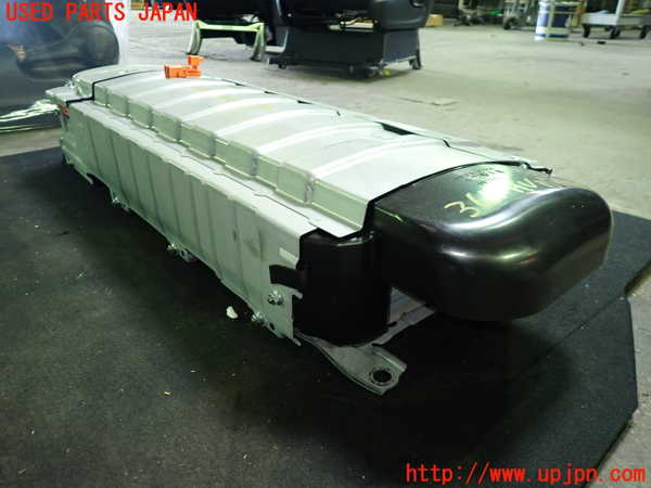 1UPJ-9236116911]C-HRハイブリッド(ZYX10)ハイブリッドバッテリー1 中古_3