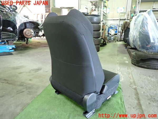 1UPJ-9236117065]C-HRハイブリッド(ZYX10)助手席シート 中古_4