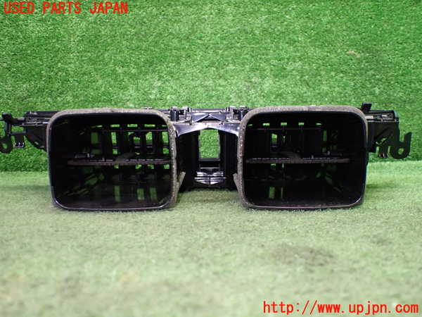 1UPJ-9236117526]C-HRハイブリッド(ZYX10)エアコン吹き出し口1(真中) 中古_4