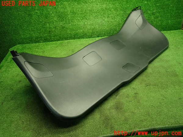 1UPJ-9236111578]C-HRハイブリッド(ZYX10)バックドア内張り 中古_2