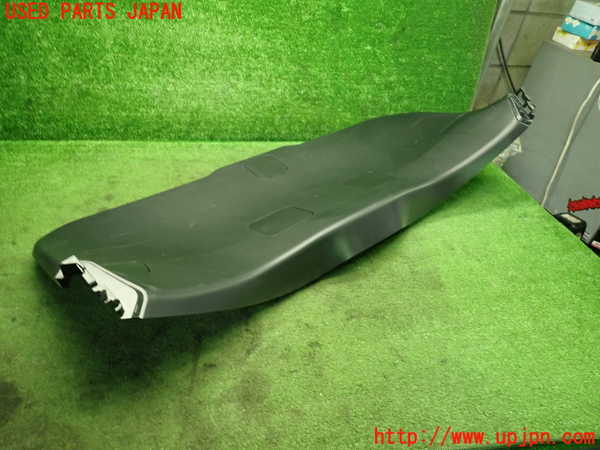 1UPJ-9236111578]C-HRハイブリッド(ZYX10)バックドア内張り 中古_3