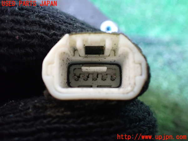 1UPJ-9236121212]ハイエースワゴン100系(RZH101G)左ドアミラー 中古_4