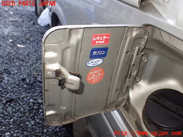 1UPJ-9236121690]ハイエースワゴン100系(RZH101G)フューエルリッド 中古_2