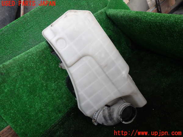 1UPJ-9236122560]ハイエースワゴン100系(RZH101G)エアクリーナーボックス 中古_2