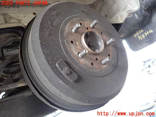 1UPJ-9236124400]ハイエースワゴン100系(RZH101G)リアデフホーシング 中古_4