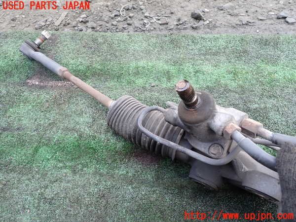 1UPJ-9236124235]ハイエースワゴン100系(RZH101G)パワステギアボックス 中古_2